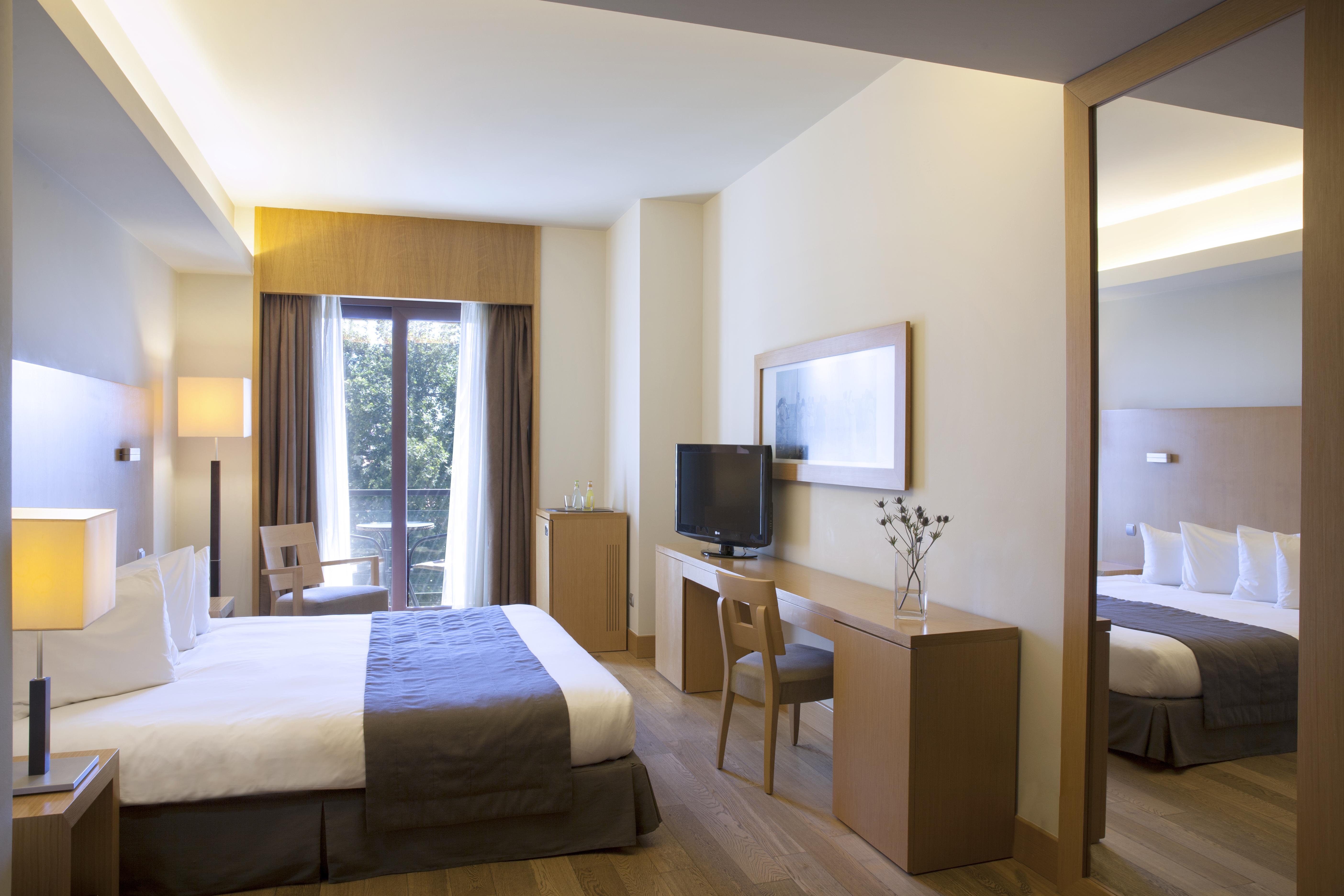 Lazart Hotel, Trademark Collection By Wyndham 酒店 5*
