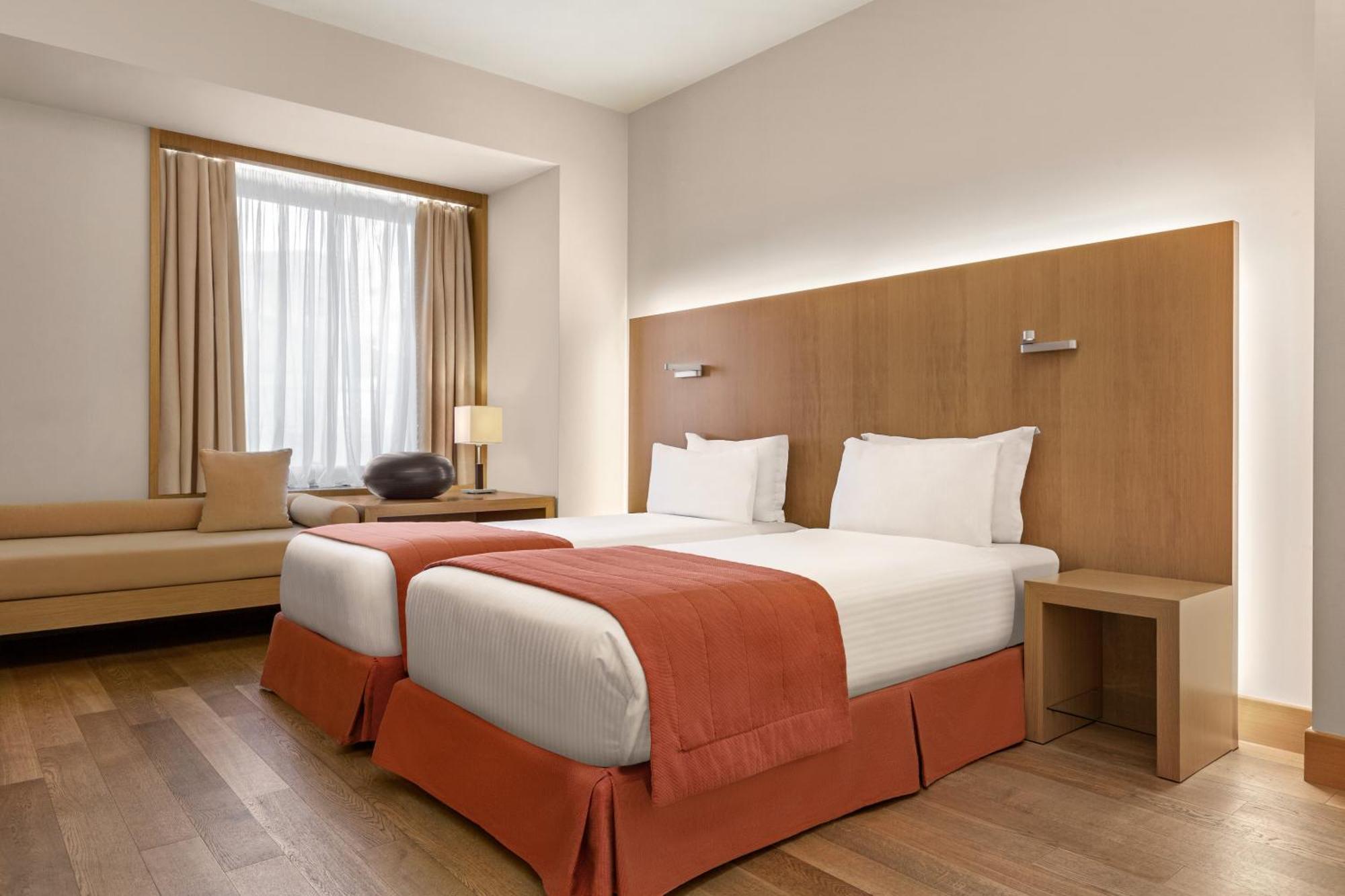 Отель Lazart Hotel, Trademark Collection By Wyndham 5*